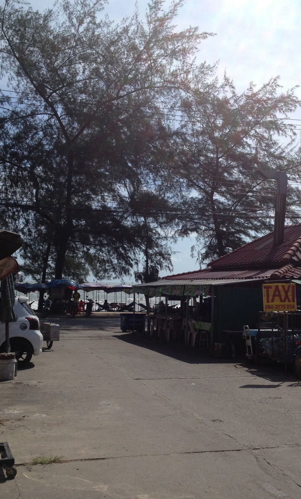 Golden Guesthouse By The Beach Cha Am ชะอำ ภายนอก รูปภาพ