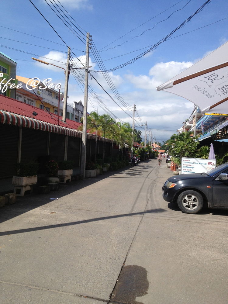 Golden Guesthouse By The Beach Cha Am ชะอำ ภายนอก รูปภาพ